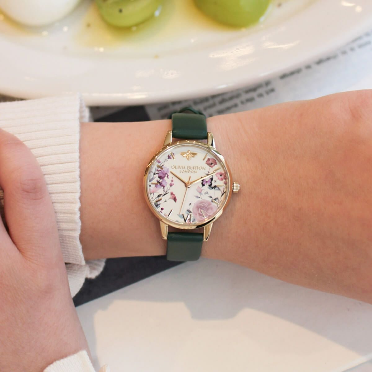 お値下げ！オリビアバートン 新品未使用品 OLIVIA BURTON（オリビアバートン） 腕時計 レディース 時計